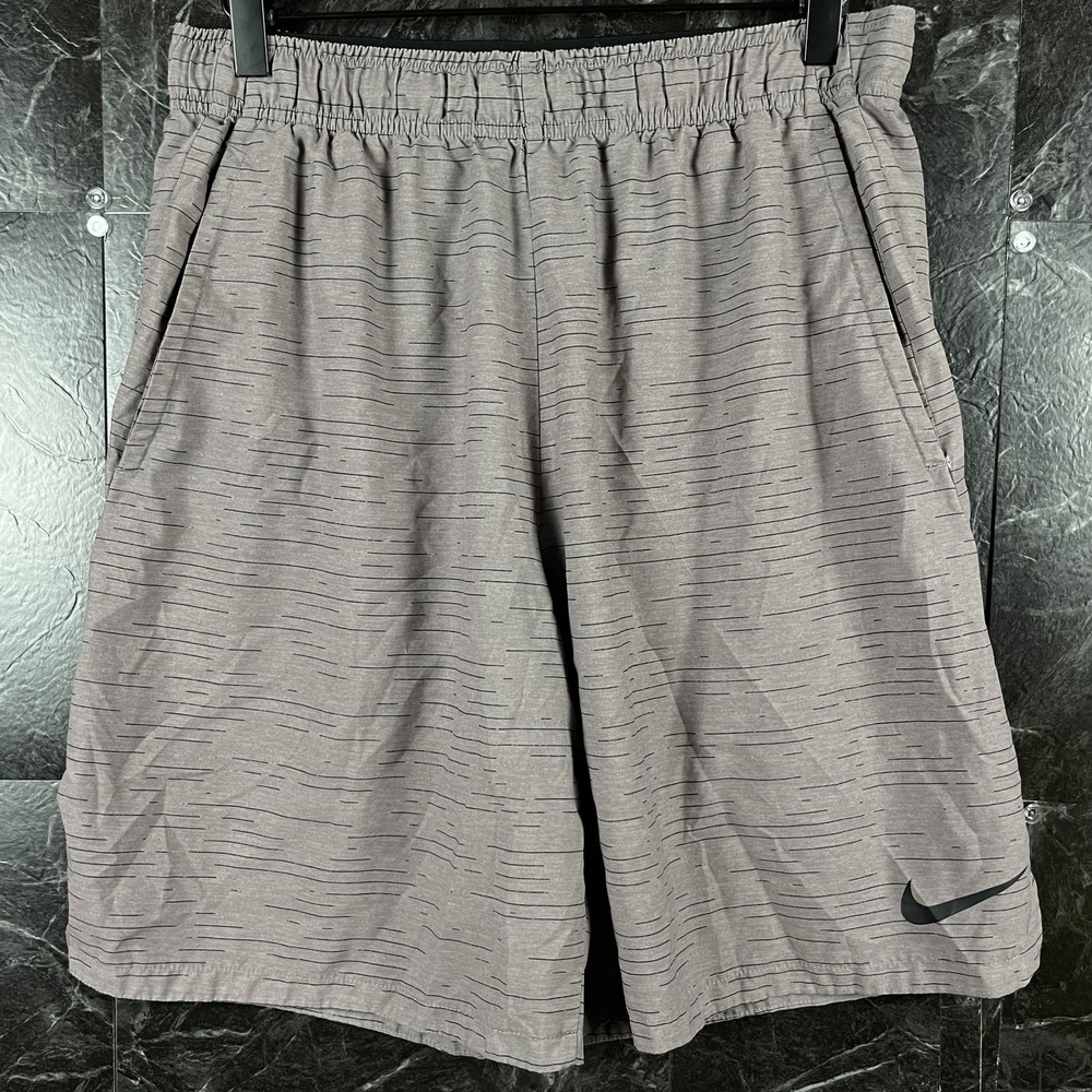Nike Men's Grey Striped Dri-Fit Running Shorts Medium
